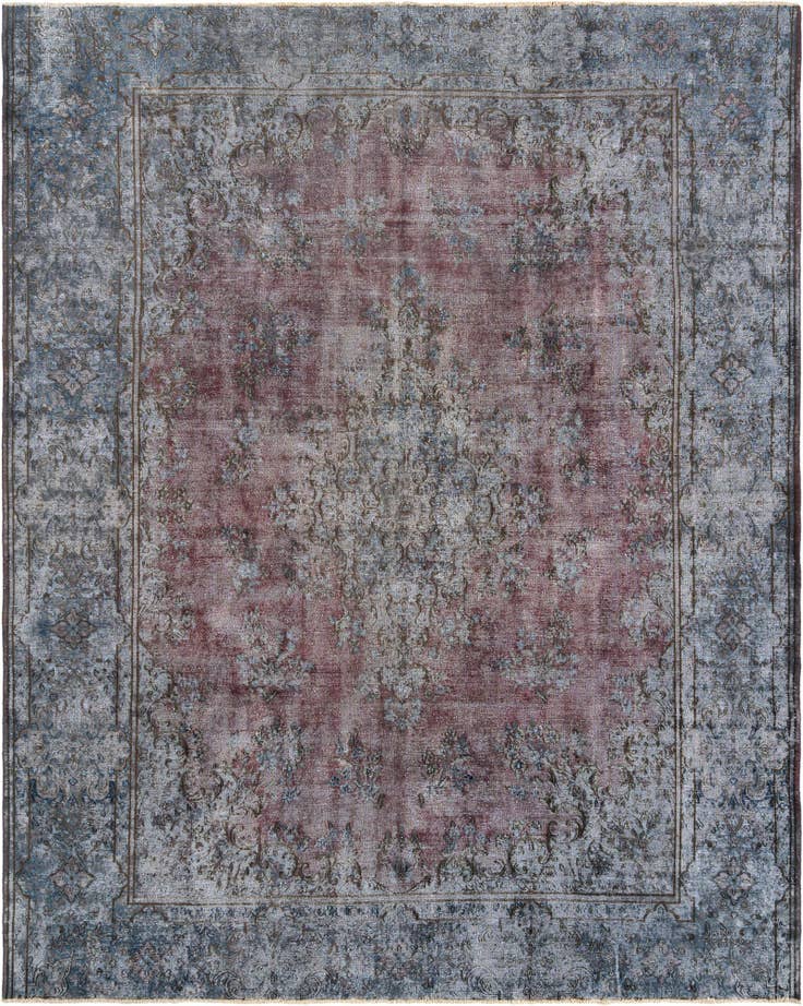 Detail image of 9' 8 x 12' 4 Vintage Royal Wool Rug