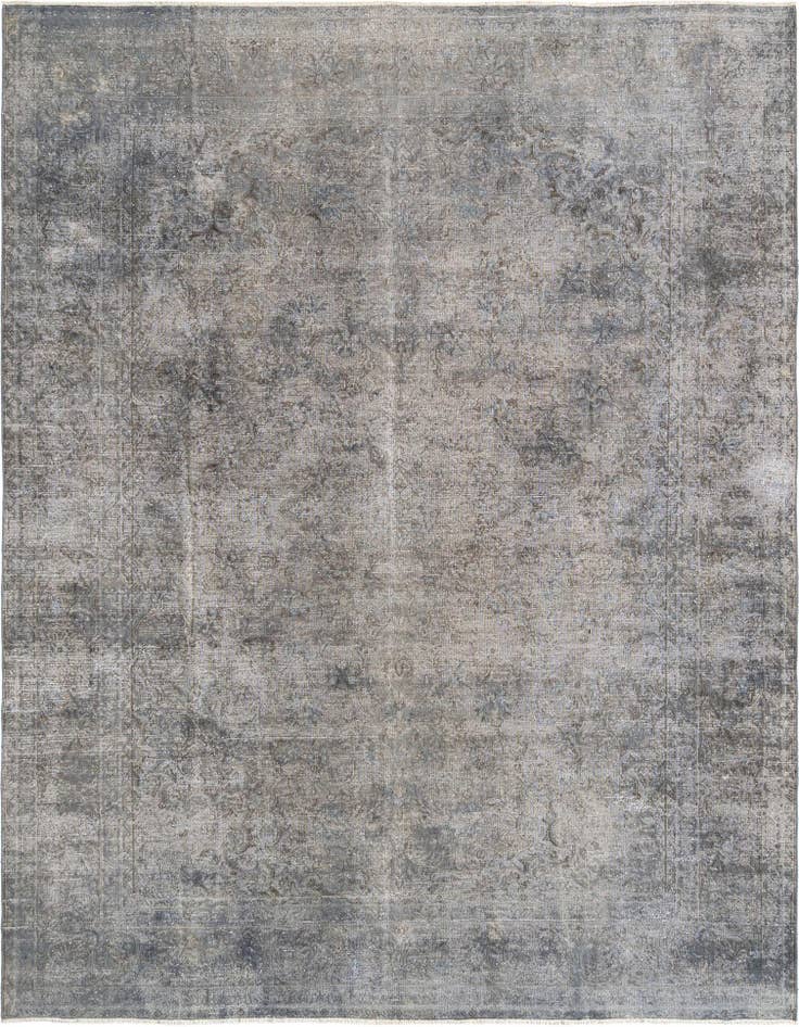 Detail image of 9' 11 x 13' Vintage Royal Wool Rug