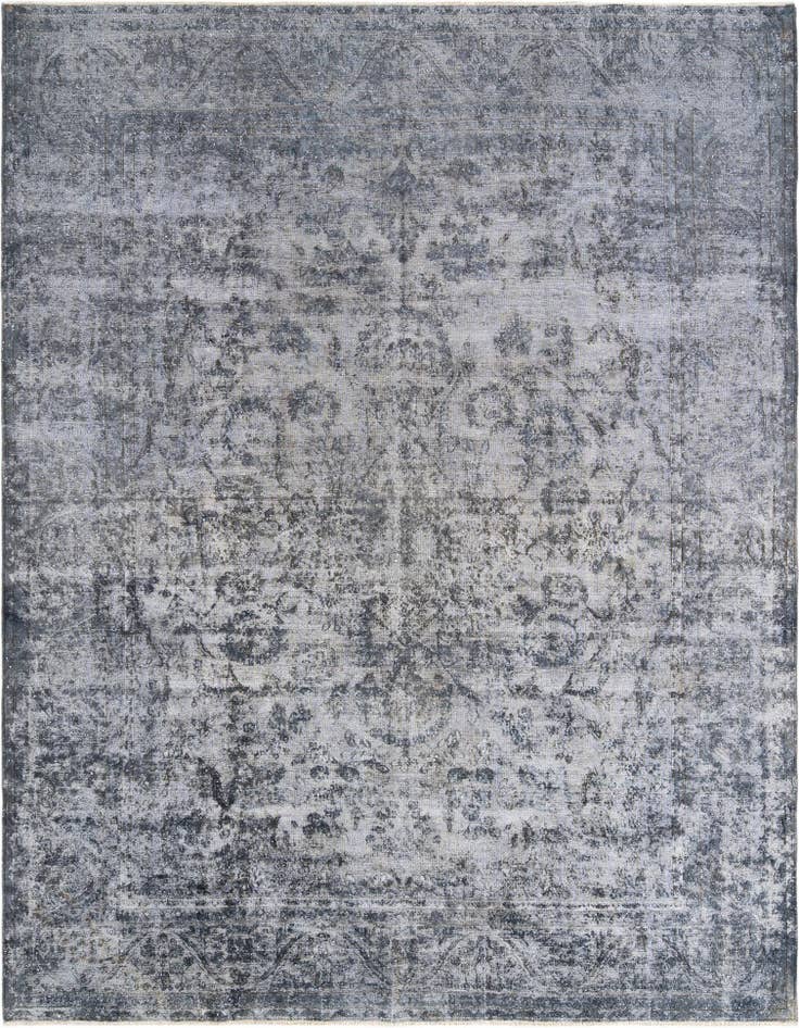 Detail image of 9' 6 x 12' 7 Vintage Royal Wool Rug