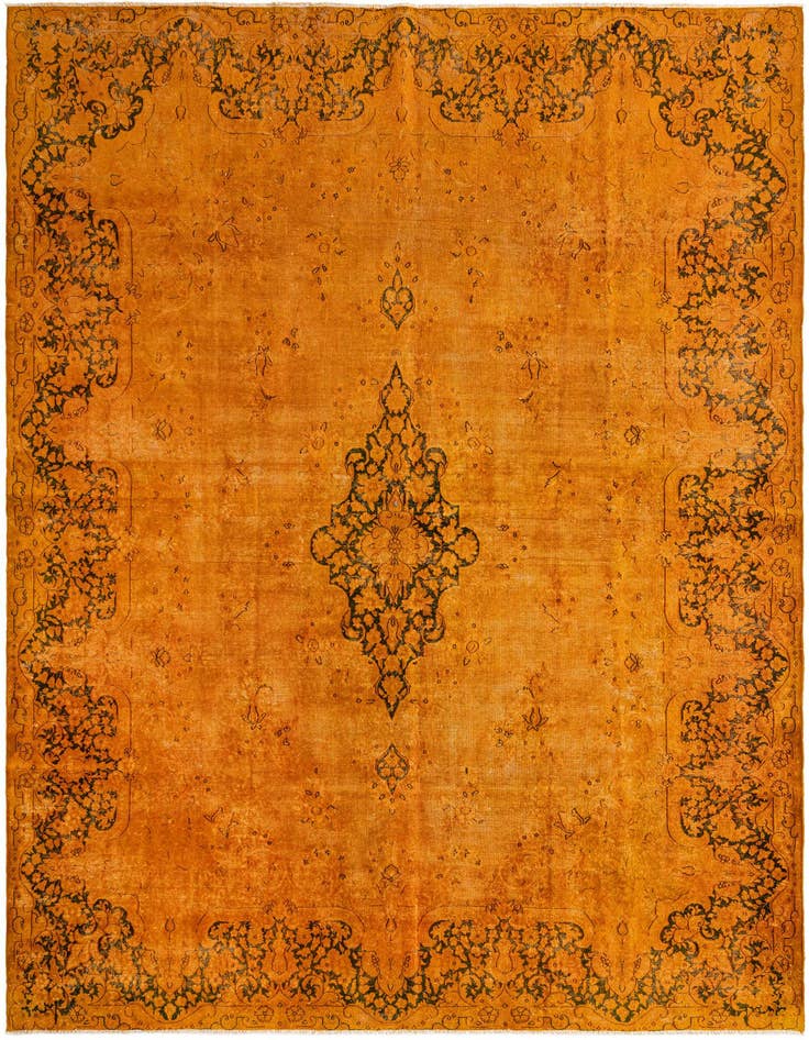 Detail image of 9' 9 x 13' 7 Vintage Royal Wool Rug