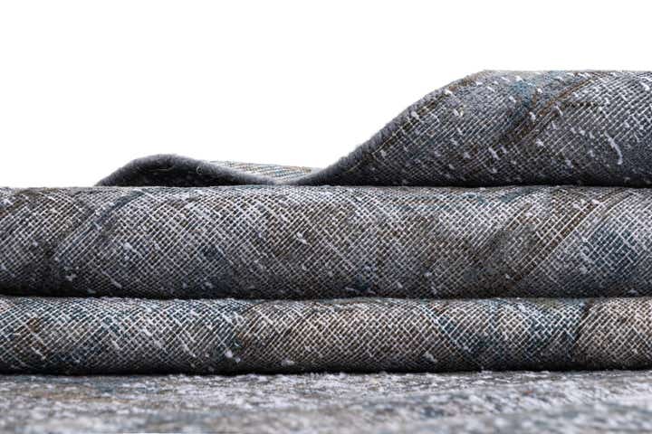 9' 8 x 13' Vintage Royal Wool Rug