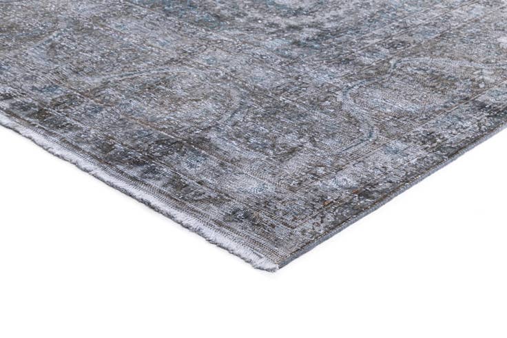 Detail image of 9' 8 x 13' Vintage Royal Wool Rug