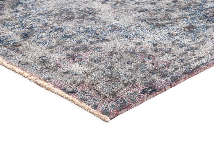 Detail image of 9' 7 x 12' 10 Vintage Royal Wool Rug