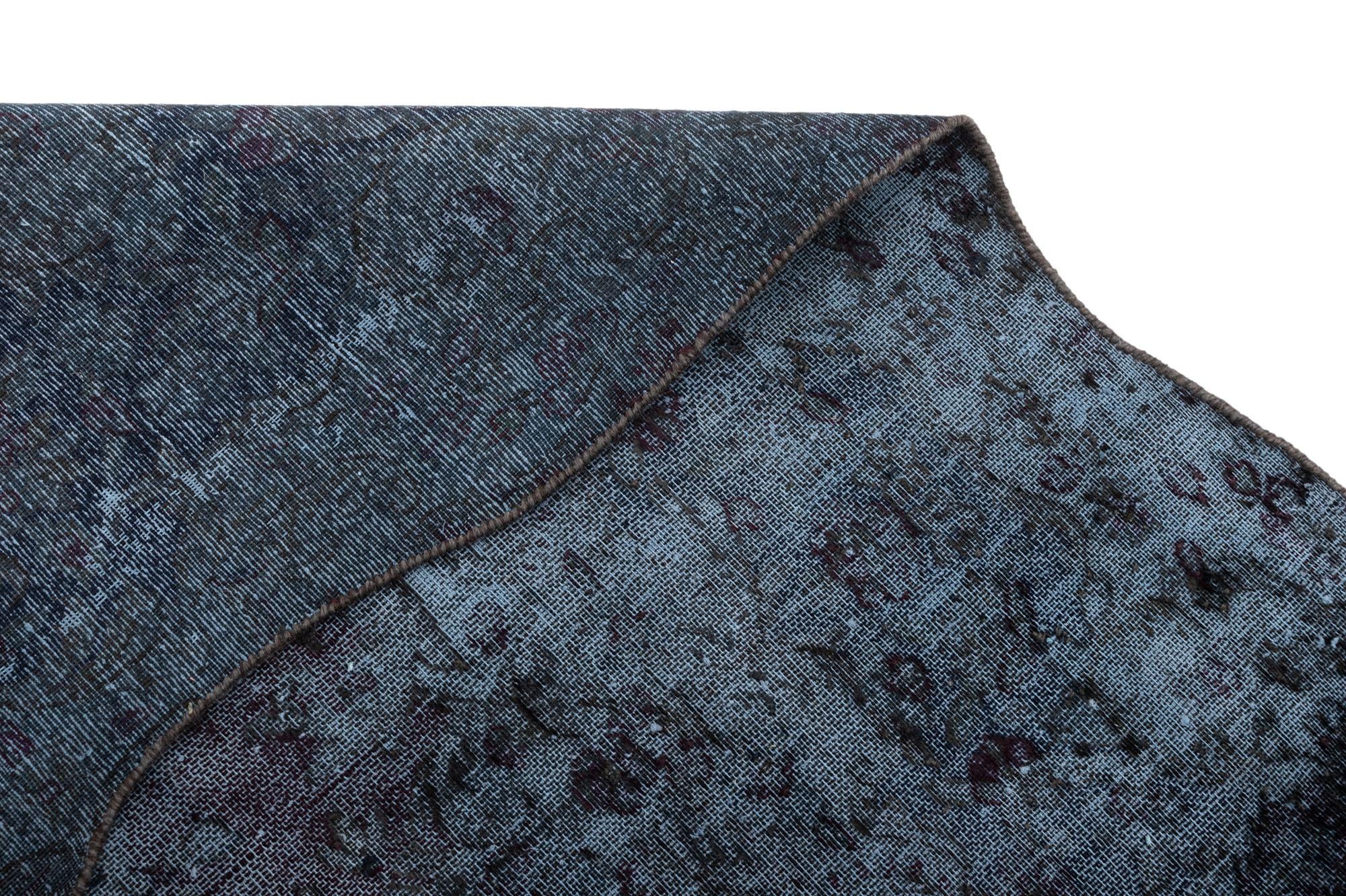 9' 5 x 12' 10 Vintage Royal Wool Rug