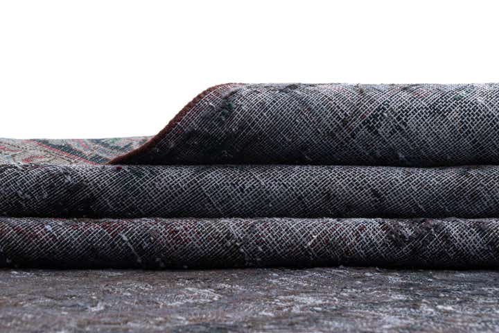 9' 9 x 13' 4 Vintage Royal Wool Rug