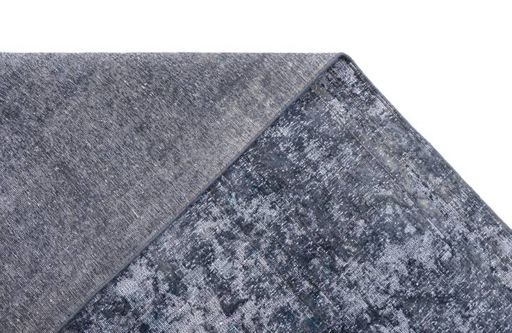 Detail image of 9' 11 x 12' 4 Vintage Royal Wool Rug