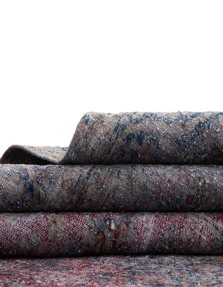 Detail image of 9' 10 x 13' 2 Vintage Royal Wool Rug