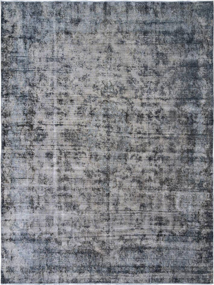 Detail image of 9' 8 x 12' 9 Vintage Royal Wool Rug