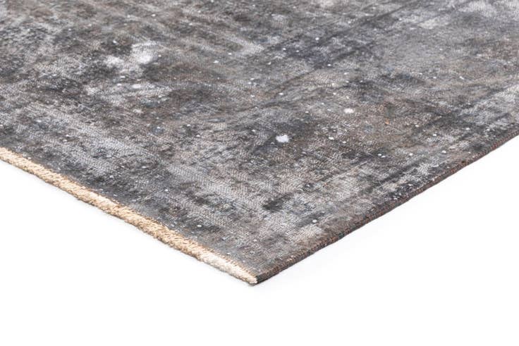 Detail image of 9' 8 x 12' 10 Vintage Royal Wool Rug