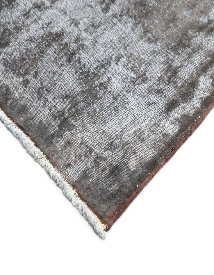 Detail image of 9' 11 x 13' 4 Vintage Royal Wool Rug