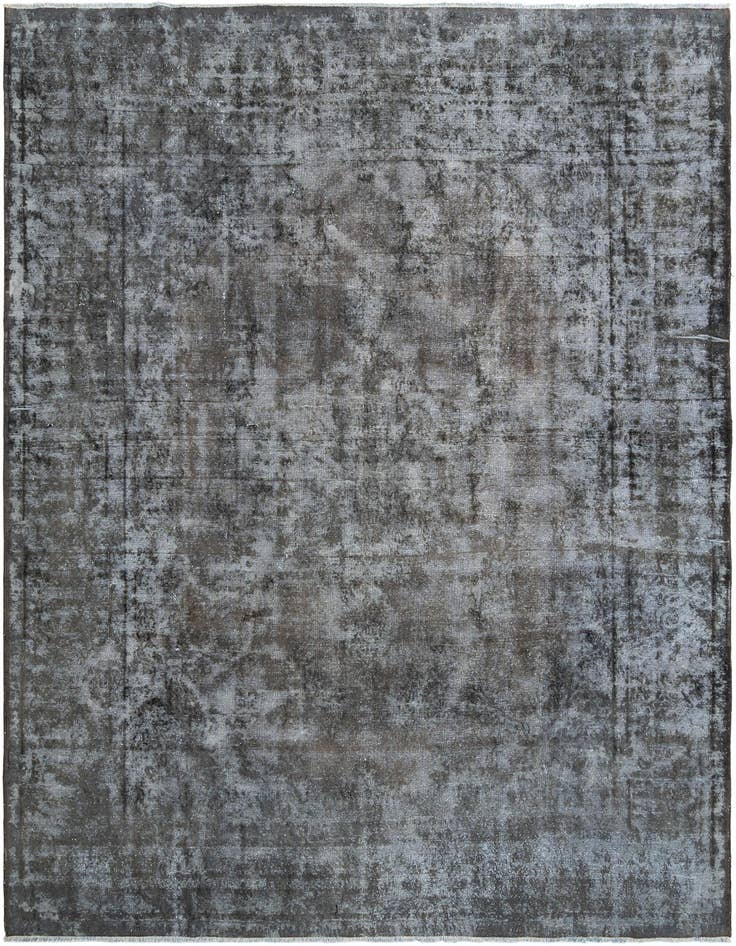 Detail image of 9' 11 x 13' 4 Vintage Royal Wool Rug