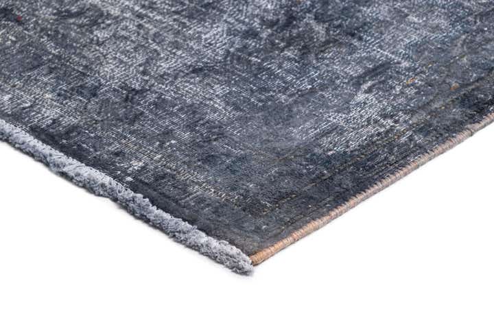 9' 9 x 13' 4 Vintage Royal Wool Rug