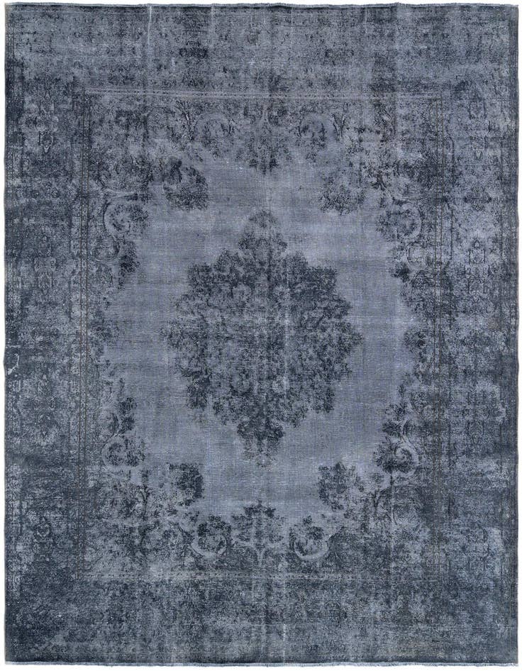 Detail image of 9' 9 x 13' 4 Vintage Royal Wool Rug