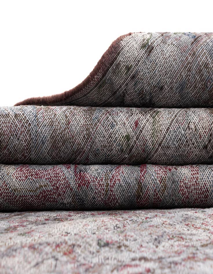 Detail image of 9' 7 x 12' 7 Vintage Royal Wool Rug