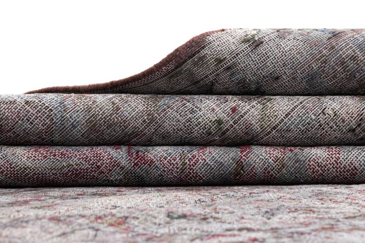 Detail image of 9' 7 x 12' 7 Vintage Royal Wool Rug