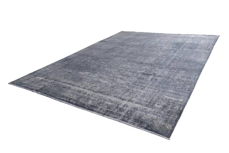 Detail image of 9' 7 x 12' 8 Vintage Royal Wool Rug