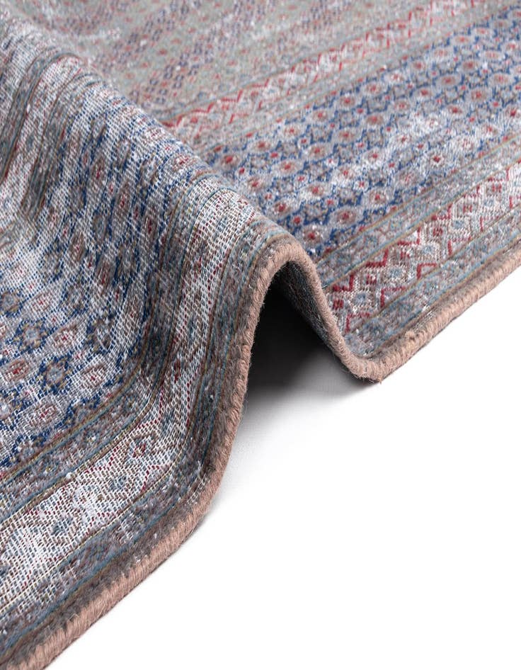 Detail image of 9' 9 x 12' 10 Vintage Royal Wool Rug