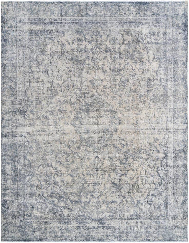 Detail image of 9' 1 x 12' 1 Vintage Royal Wool Rug