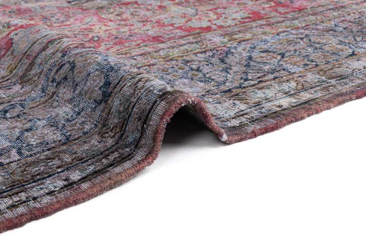 6' 10 x 9' 5 Vintage Royal Wool Rug