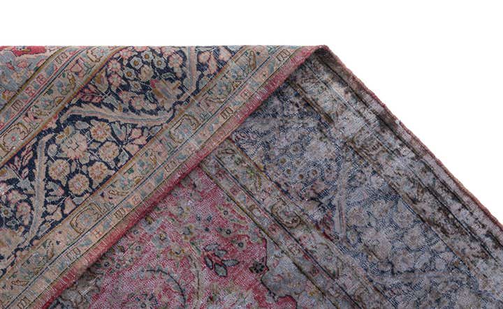 6' 10 x 9' 5 Vintage Royal Wool Rug