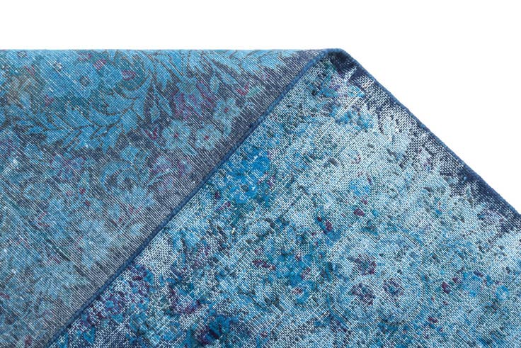 Detail image of 9' 9 x 12' 6 Vintage Royal Wool Rug