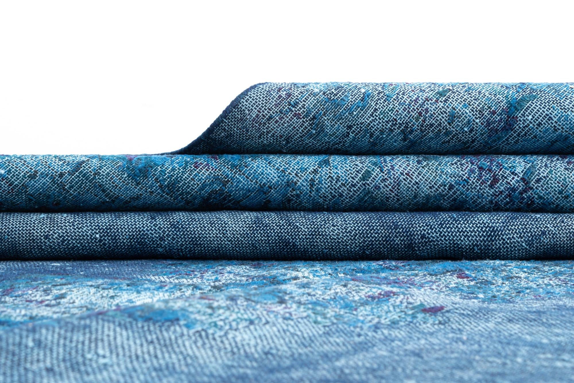 9' 9 x 12' 6 Vintage Royal Wool Rug