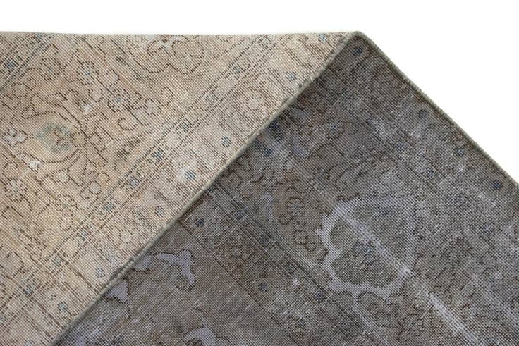 Detail image of 9' 5 x 12' 10 Hand Knotted Vintage Royal Persian Wool Rug