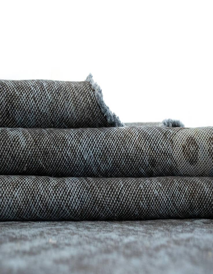 Detail image of 9' 9 x 12' 9  Hand Knotted Vintage Royal Persian Wool Rug