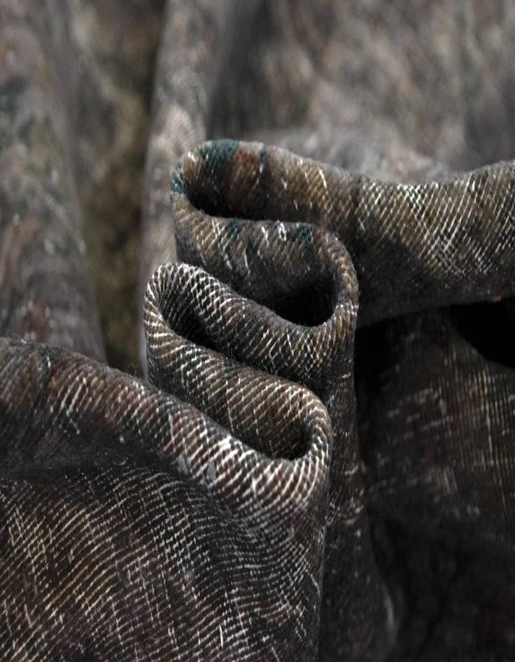 Detail image of 10' x 12' 11  Hand Knotted Vintage Royal Persian Wool Rug