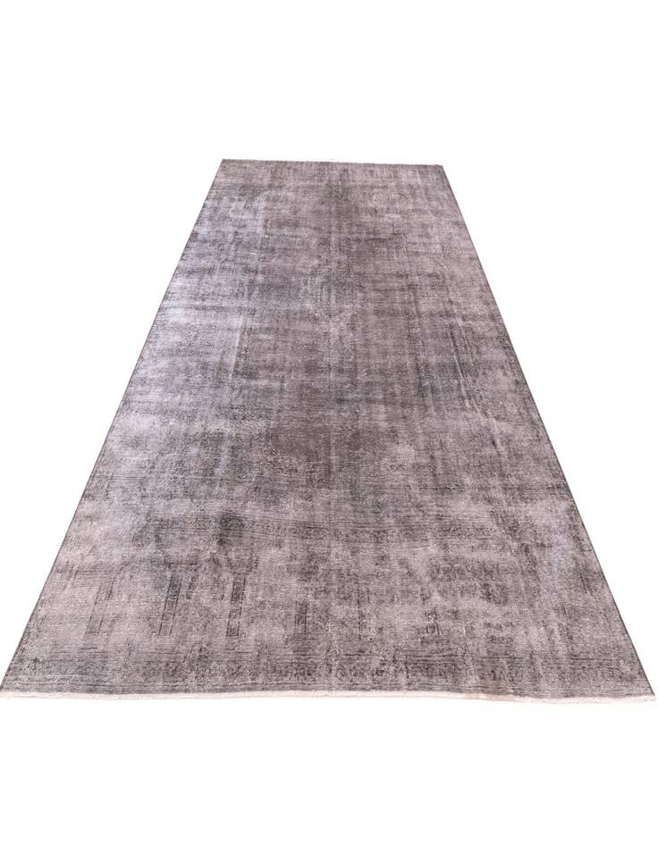 Detail image of 9' 6 x 13' 7 Vintage Royal Wool Rug