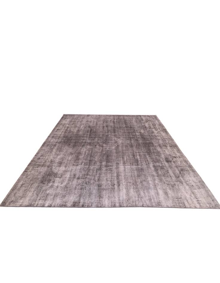 Detail image of 9' 6 x 13' 7 Vintage Royal Wool Rug