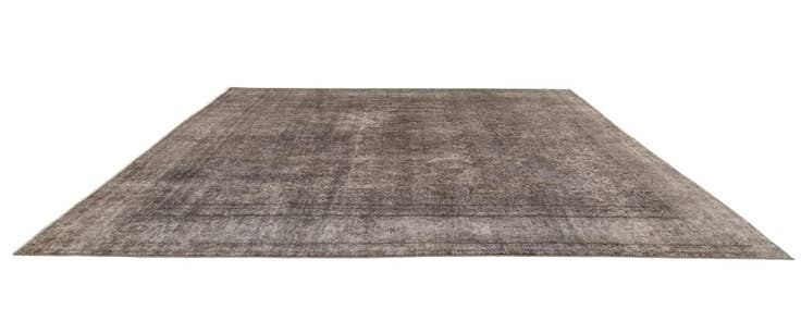 Detail image of 9' 9 x 13' 5 Vintage Royal Wool Rug