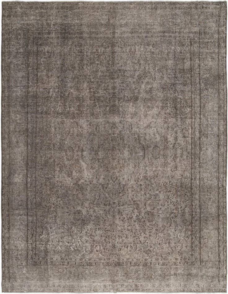 Detail image of 9' 9 x 13' 5 Vintage Royal Wool Rug