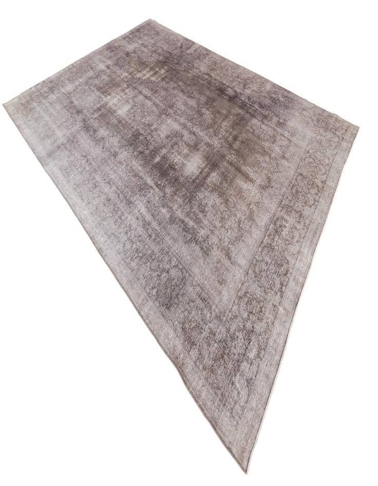 Detail image of 9' 7 x 13' 7 Vintage Royal Wool Rug