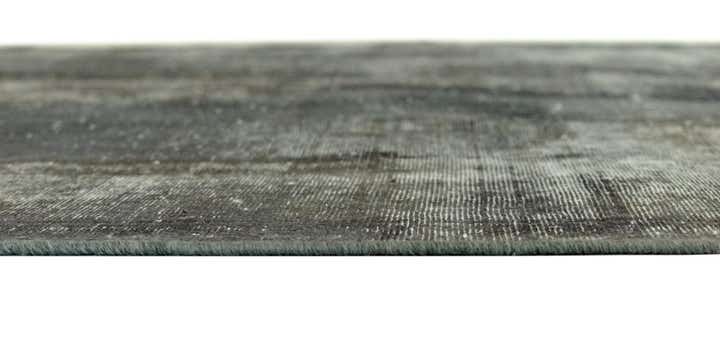 6' 8 x 10' 2 Vintage Royal Wool Rug