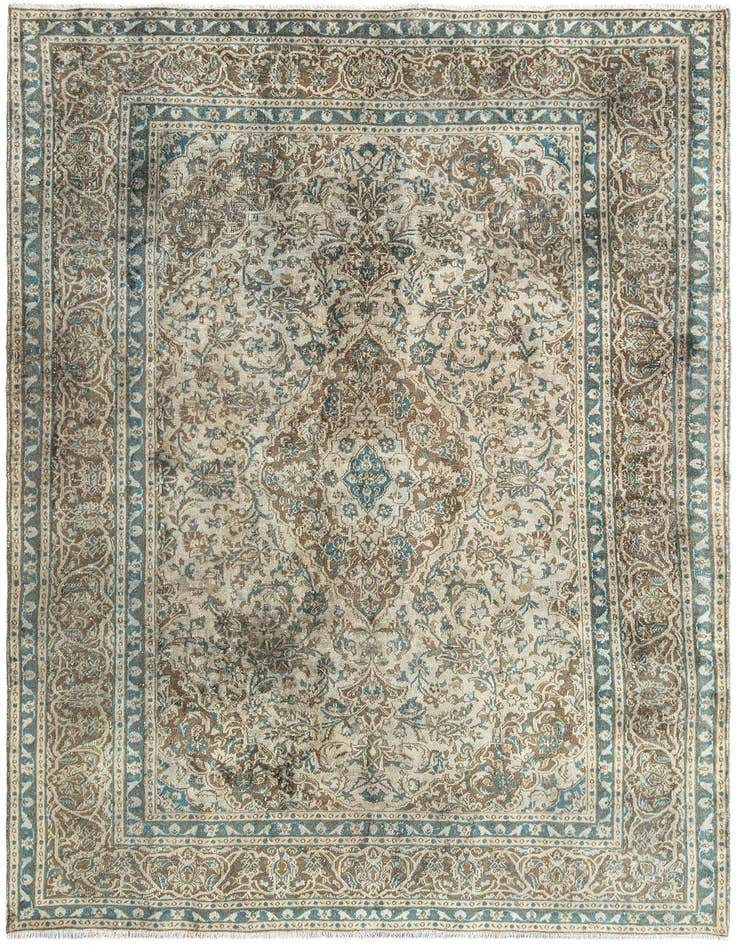 Detail image of 6' 2 x 9' 3 Vintage Royal Rug