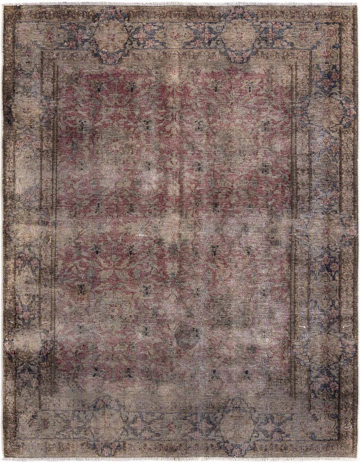 Detail image of 4' 9 x 8' 4 Vintage Wool Rug