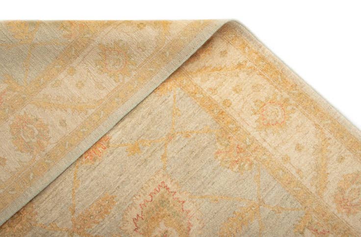 Detail image of 5' 8 x 7' 10 Ziegler Wool Rug