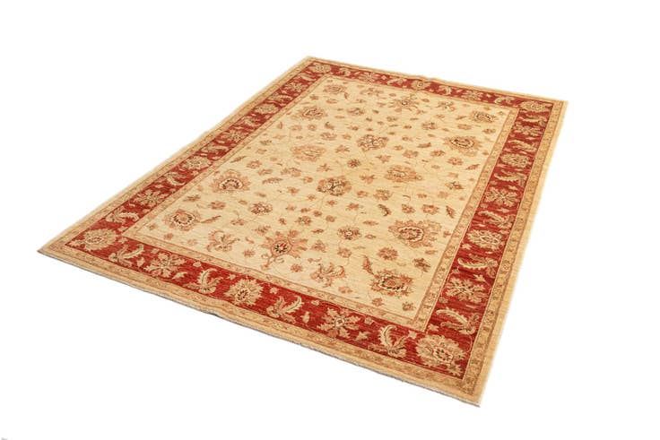 Detail image of 6' 4 x 8' 10 Ziegler Wool Rug