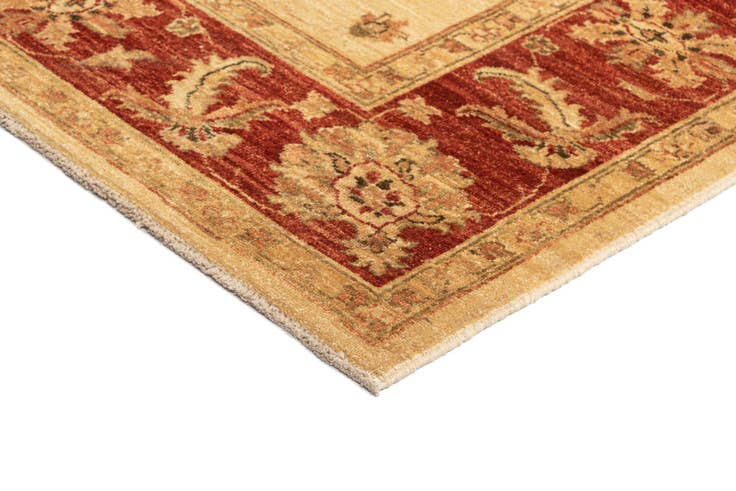 Detail image of 6' 4 x 8' 10 Ziegler Wool Rug