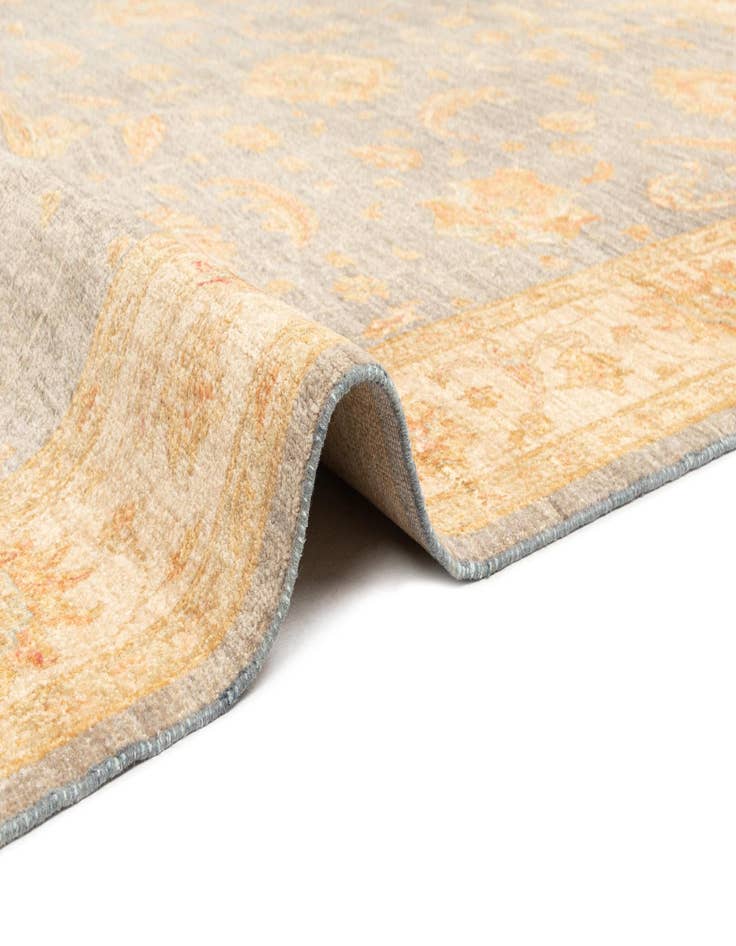 Detail image of 6' 6 x 10' Ziegler Wool Rug