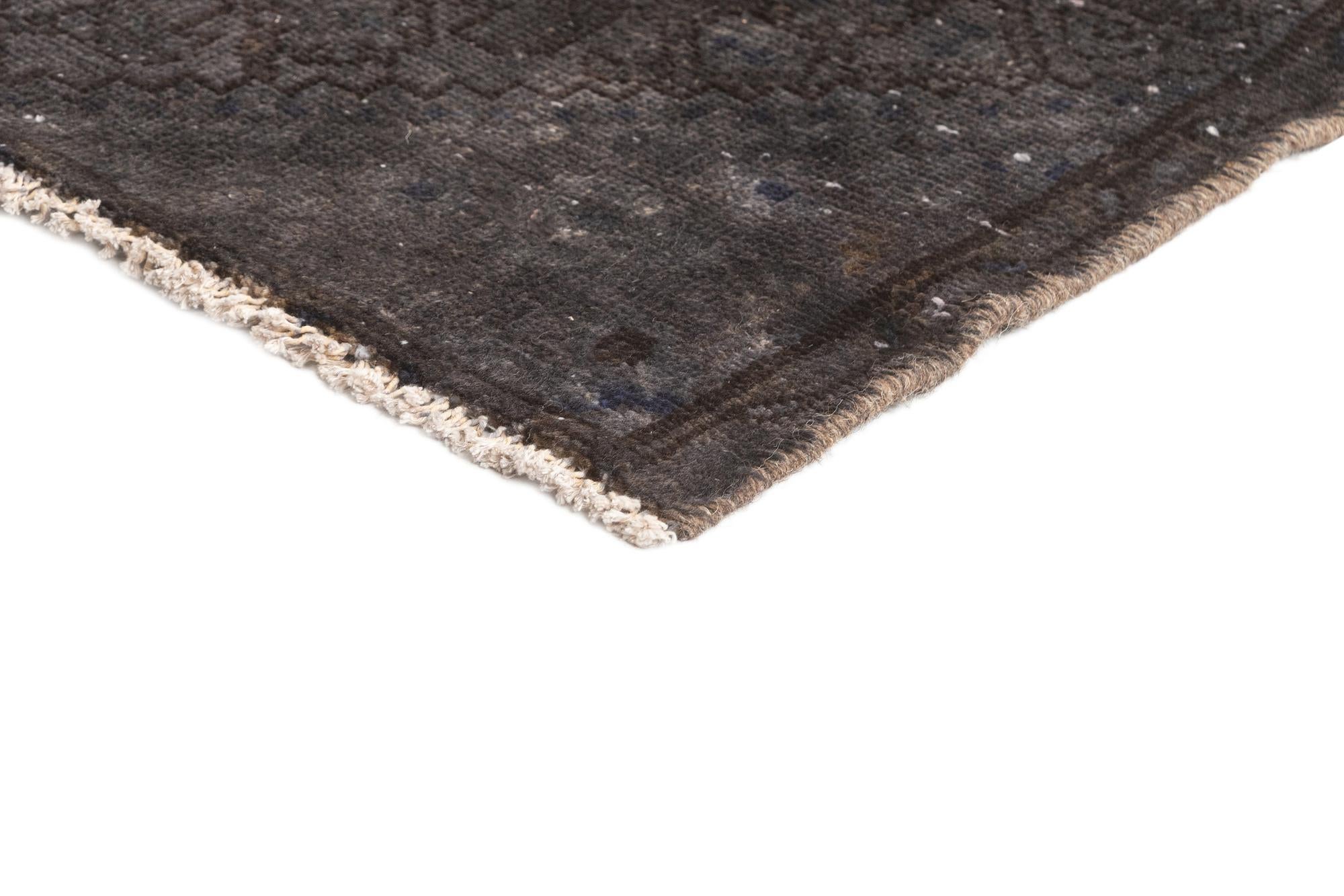 2' 6 x 8' 9 Vintage Runner Rug