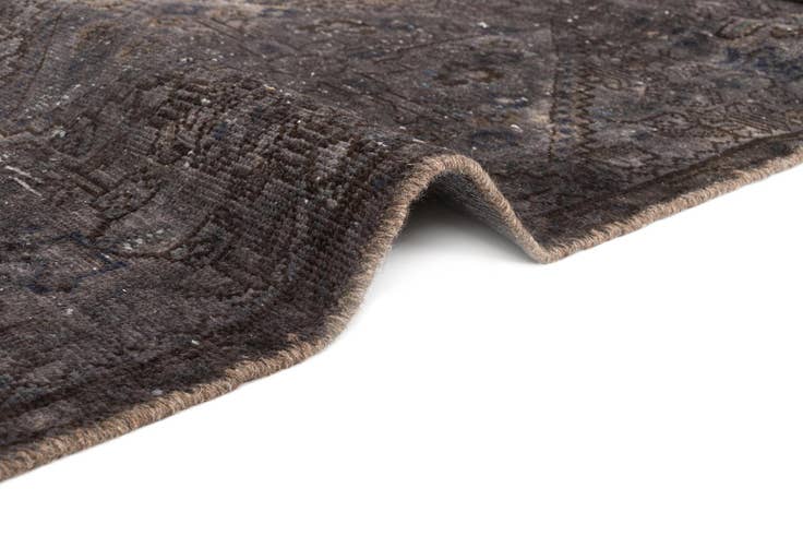 Detail image of 2' 6 x 8' 9 Vintage Runner Rug