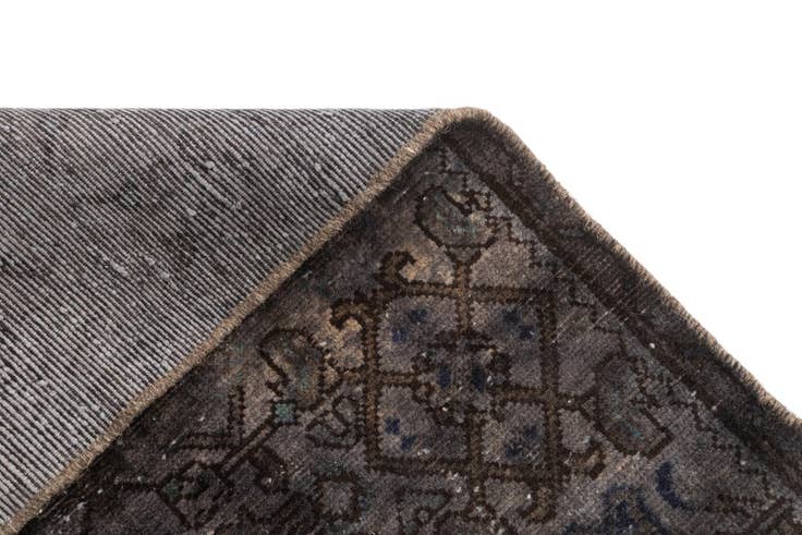 Detail image of 2' 6 x 8' 9 Vintage Runner Rug