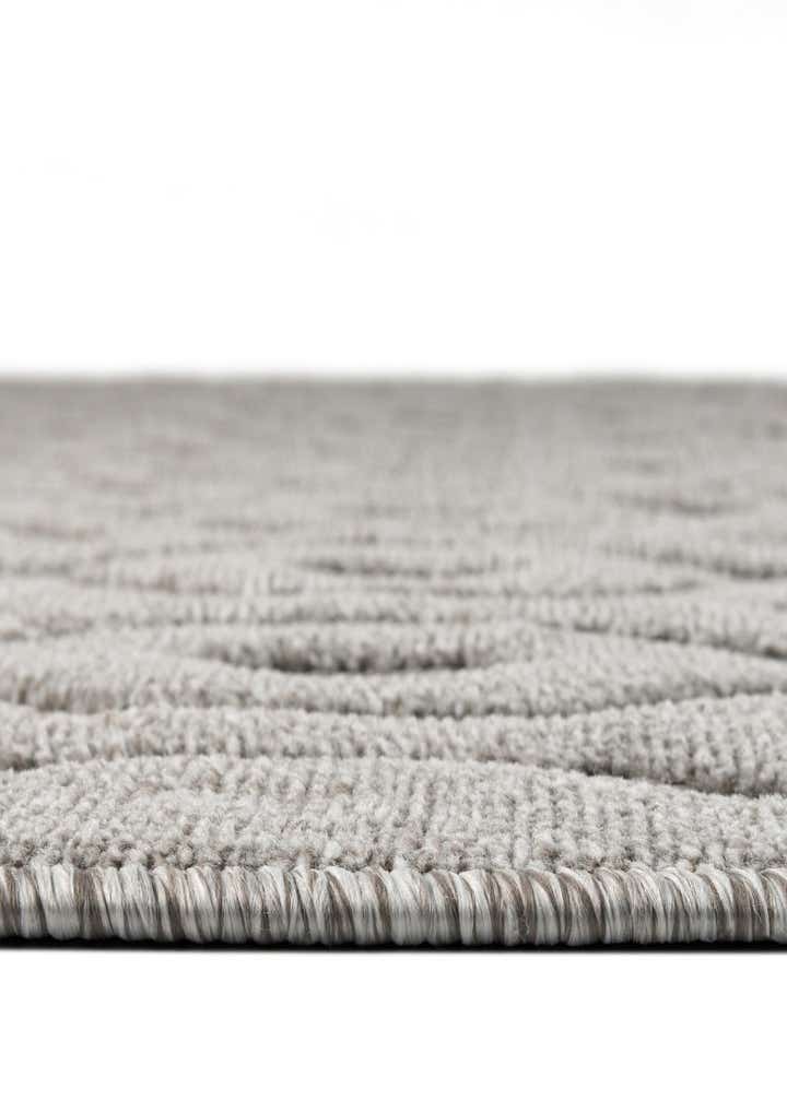 7' 10 x 7' 10 Easy-Clean Trellis Textured Indoor / Outdoor Square Rug