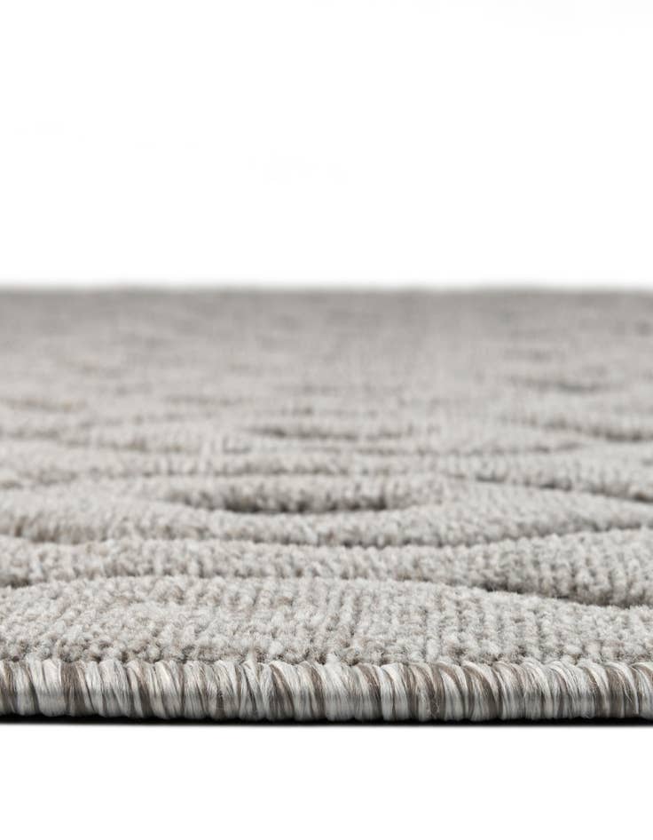 Detail image of 7' 10 x 7' 10 Easy-Clean Trellis Textured Indoor / Outdoor Square Rug
