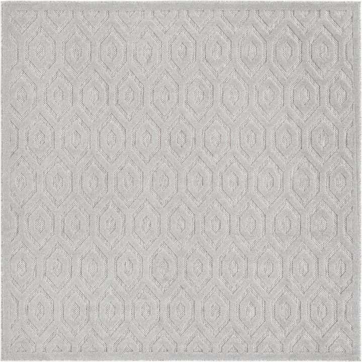 7' 10 x 7' 10 Easy-Clean Trellis Textured Indoor / Outdoor Square Rug