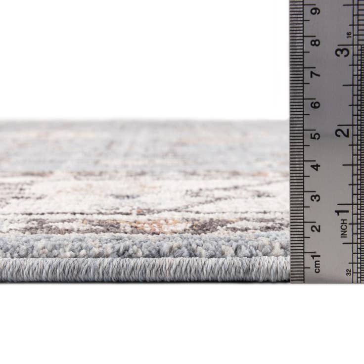 Detail image of 10' x 13' Eco Traditional Rug
