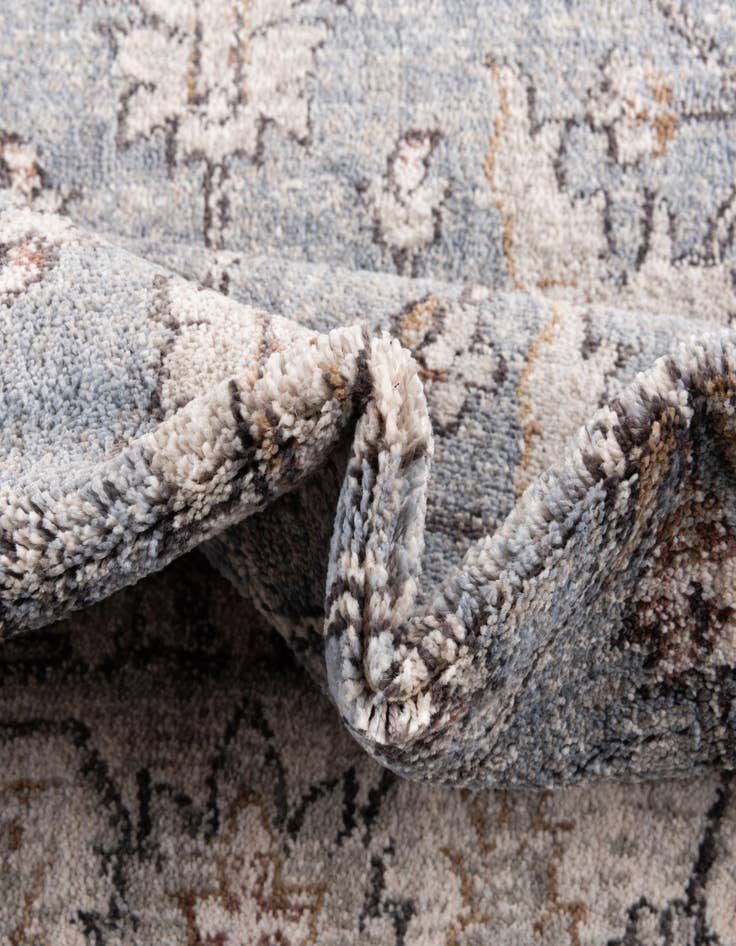 Detail image of 10' x 13' Eco Traditional Rug