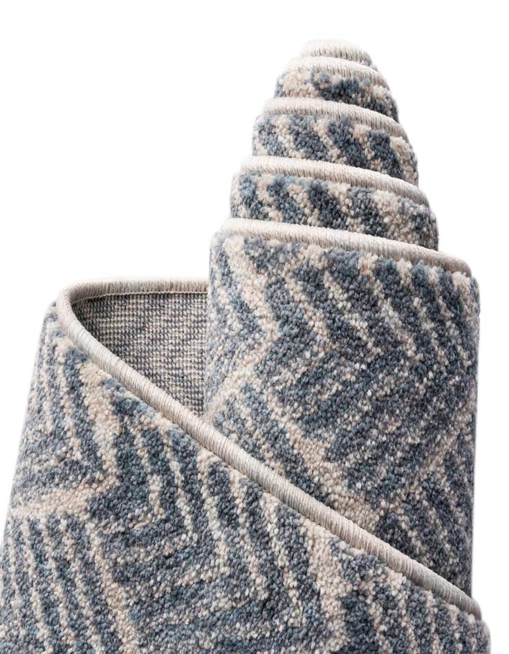 Detail image of 10' x 13' Eco Trellis Rug